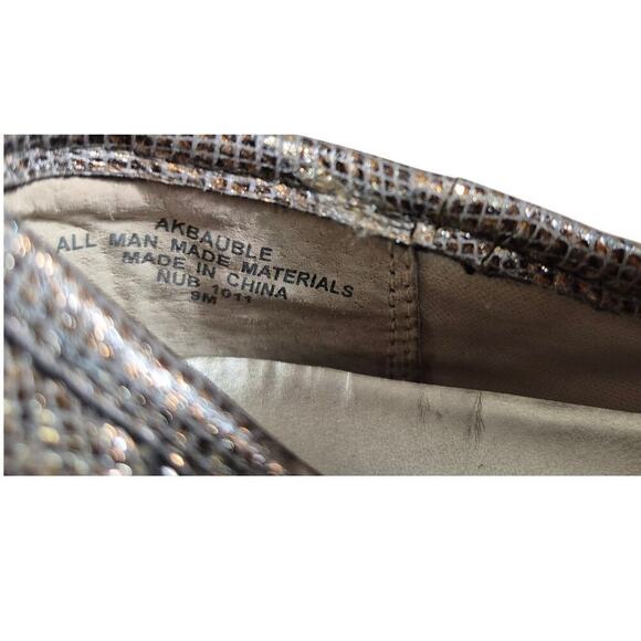 Anne Klein Sport " Bauble" Bronze Metallic Snake Flats Beaded Pom Pom Sz 9 - Picture 5 of 6